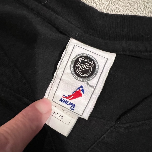 Milan Lucic Boston Bruins Long Sleeved Shirt Sz XL - Picture 4 of 5